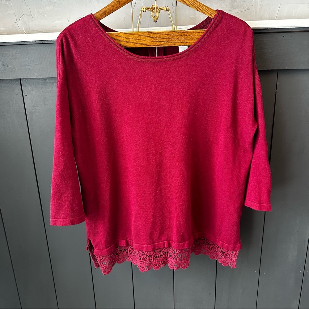 Christopher & Banks Tunic Length top with lace hem zipper back Size L